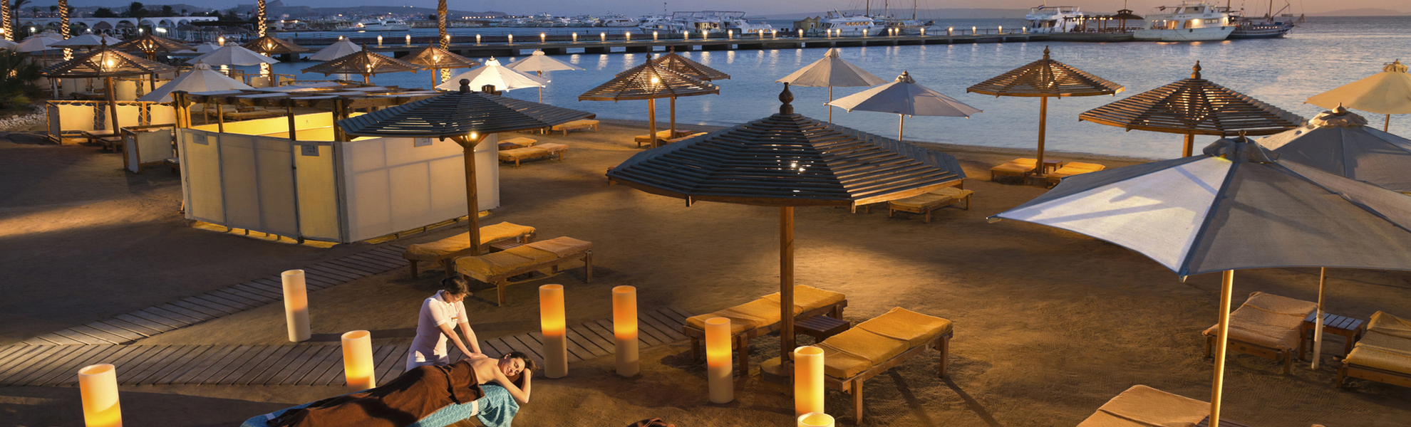 Terrasse im Steigenberger Al Dau Beach Hotel in Hurghada, Ägypten