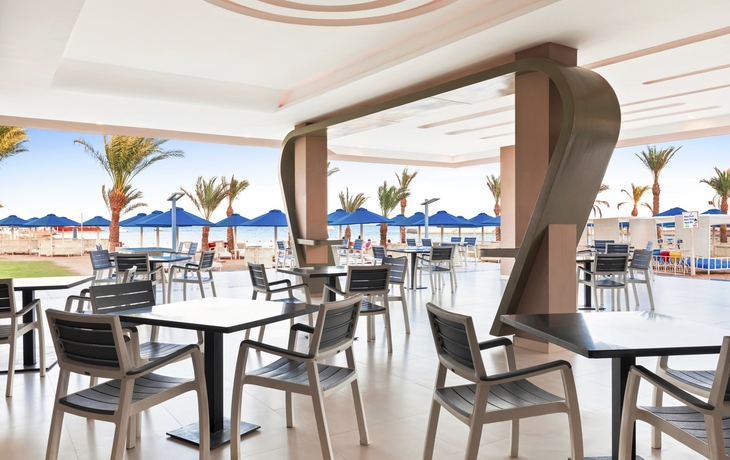 Beach Bar im Beach Albatros Resort