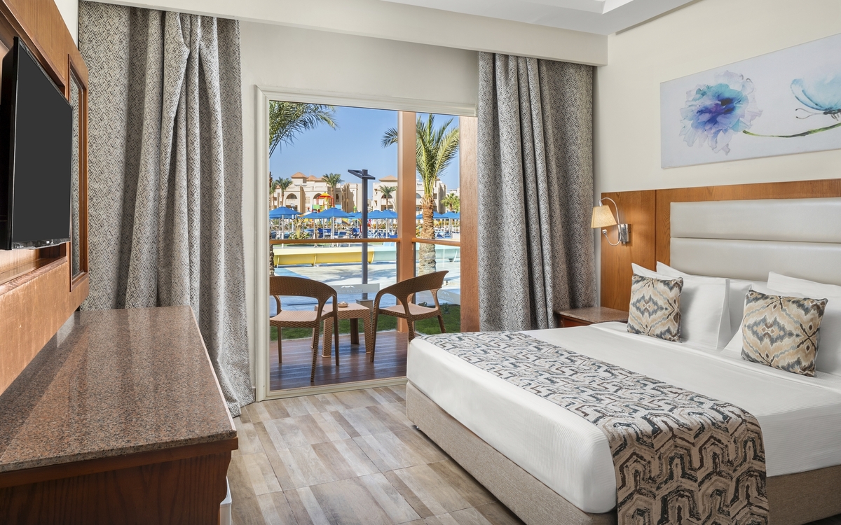 Beispiel Doppelzimmer Poolblick