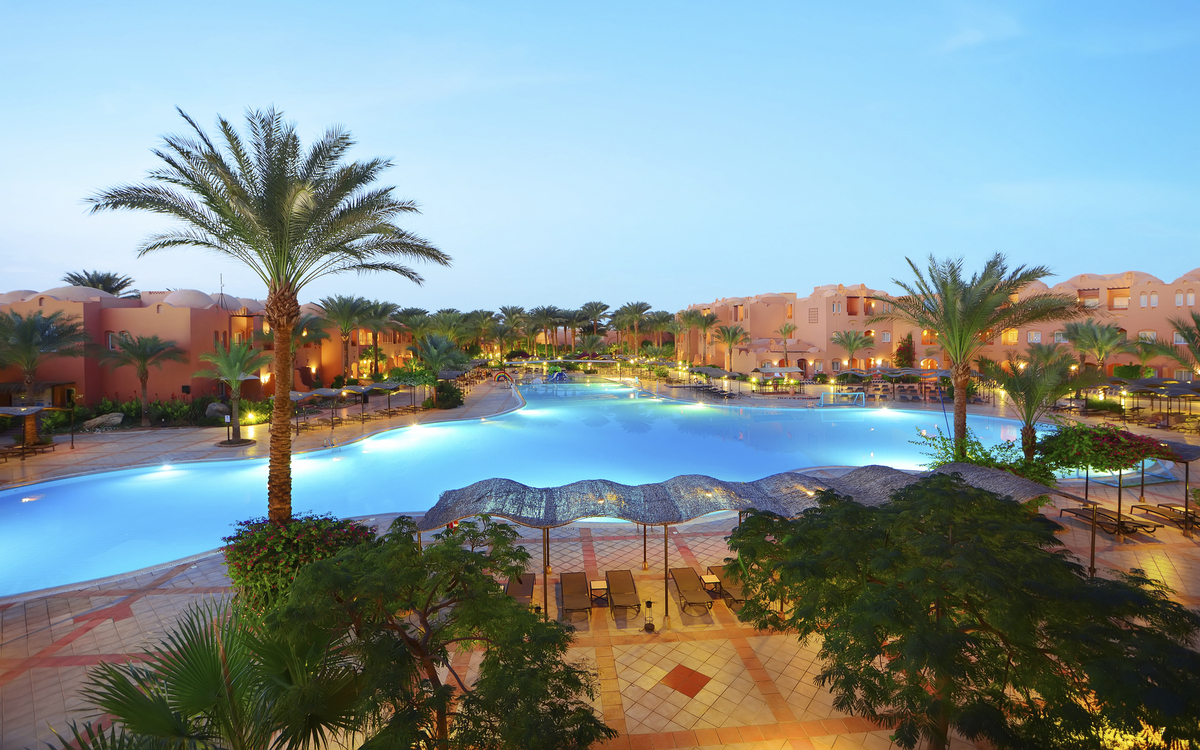 Poolanlage im Jaz Makadi Oasis Resort