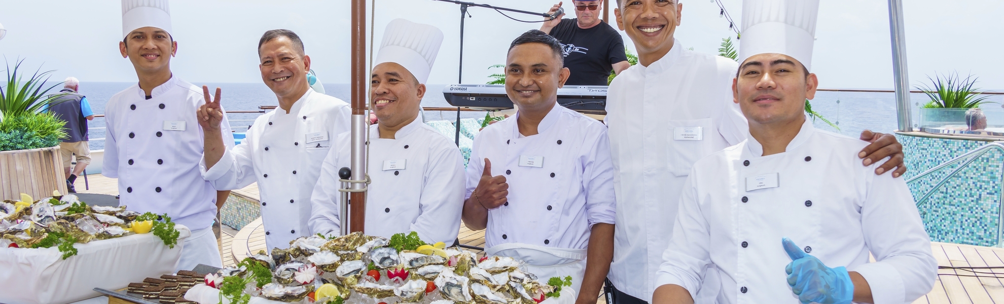 Maritimer Frühschoppen, MS Amadea