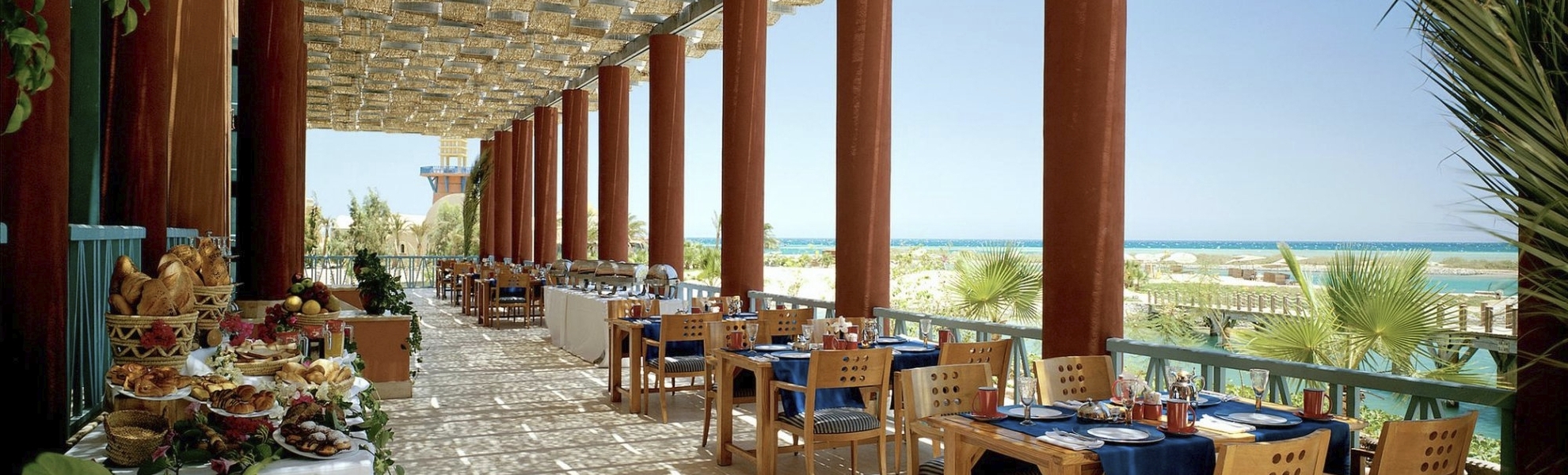 Terrasse_im Sheraton Miramar Resort el Gouna, Ägypten