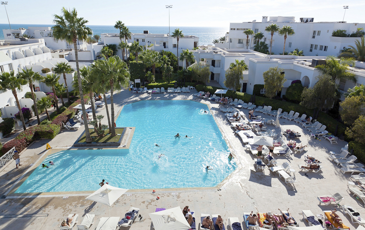 Poolanlage im Hotel Decameron Tafoukt Beach Resort, Marokko