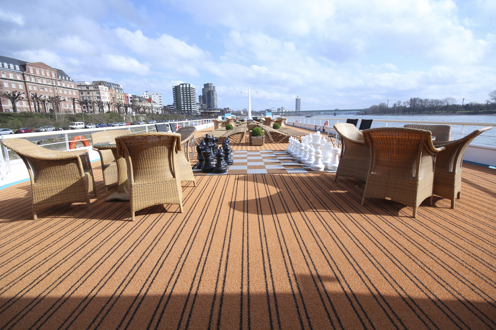 Schachbrett auf dem Sonnendeck von MS Swiss Tiara