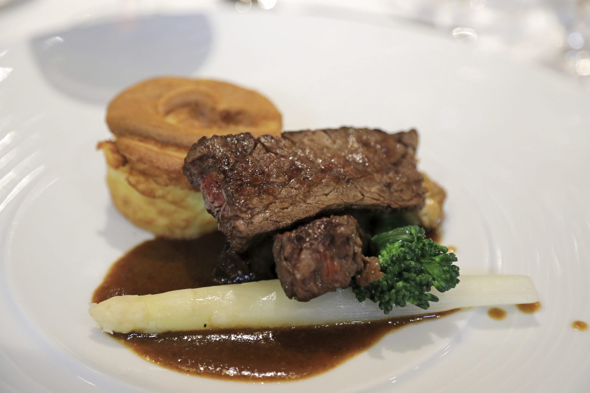 zartes Rinderfilet mit Spargel