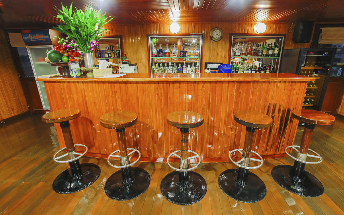 Bar auf MS Lan Diep