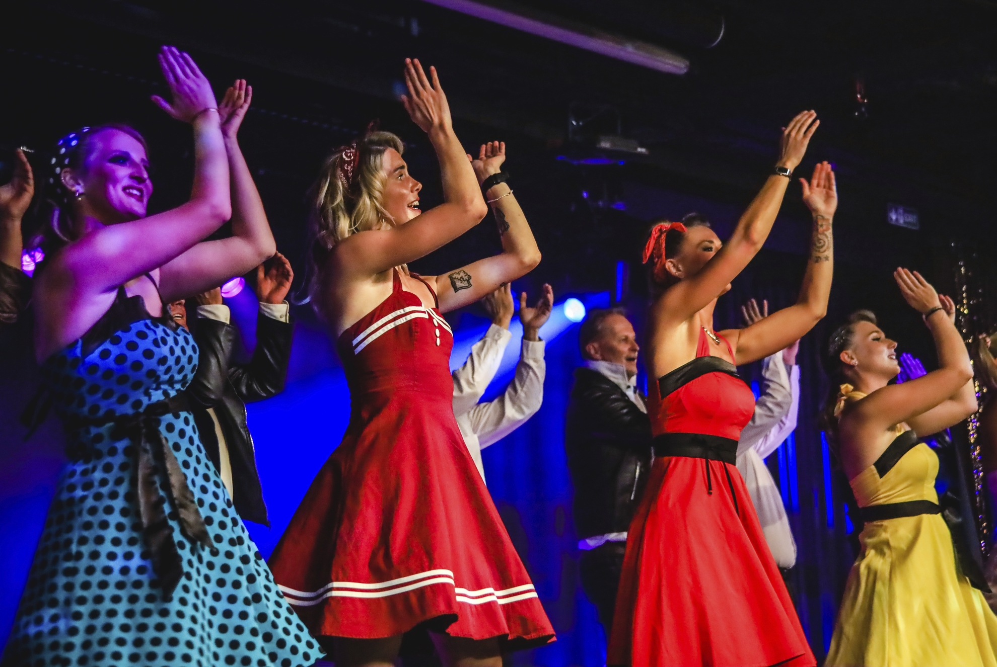 Grease-Show, MS Artania