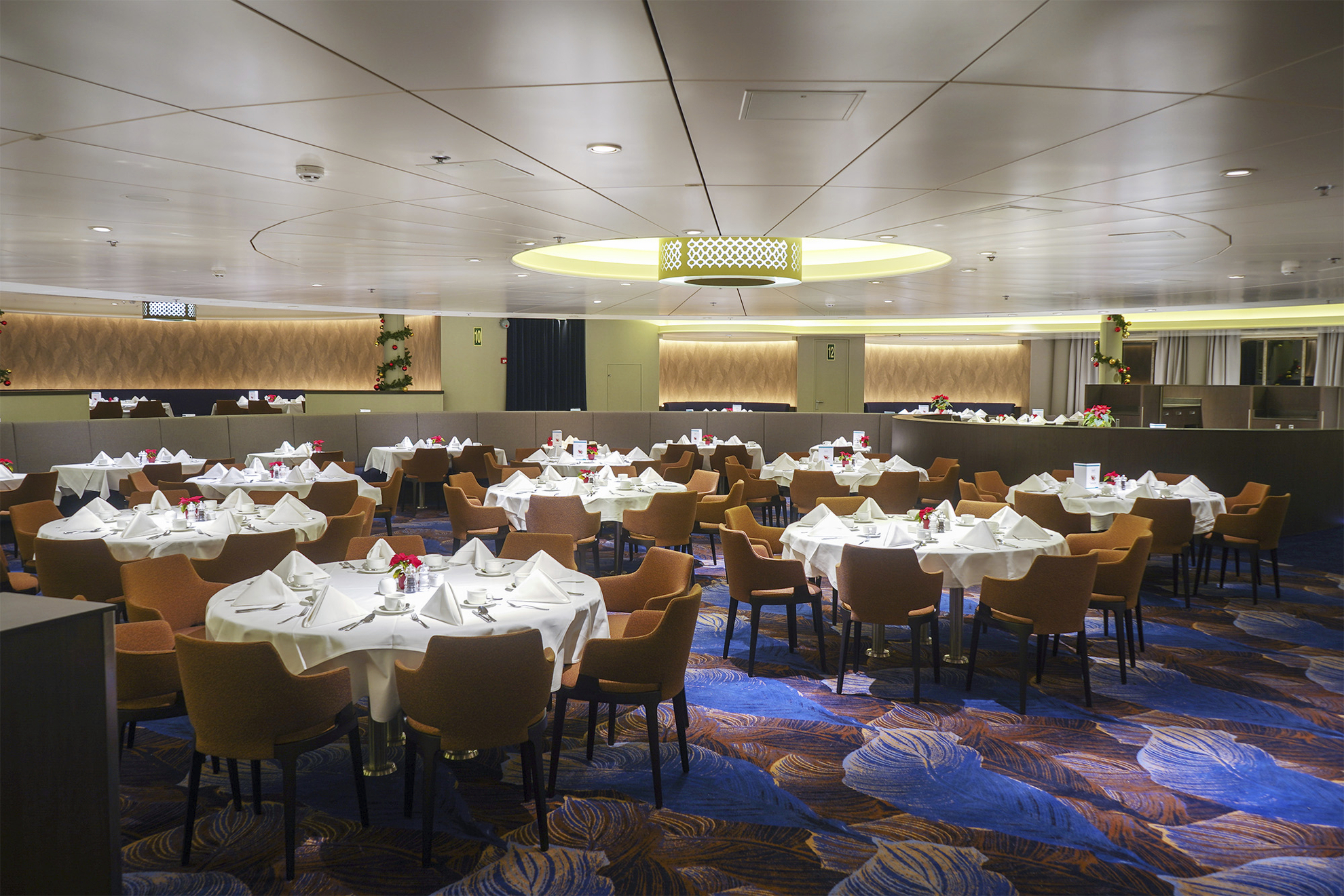 Restaurant Artania, MS Artania