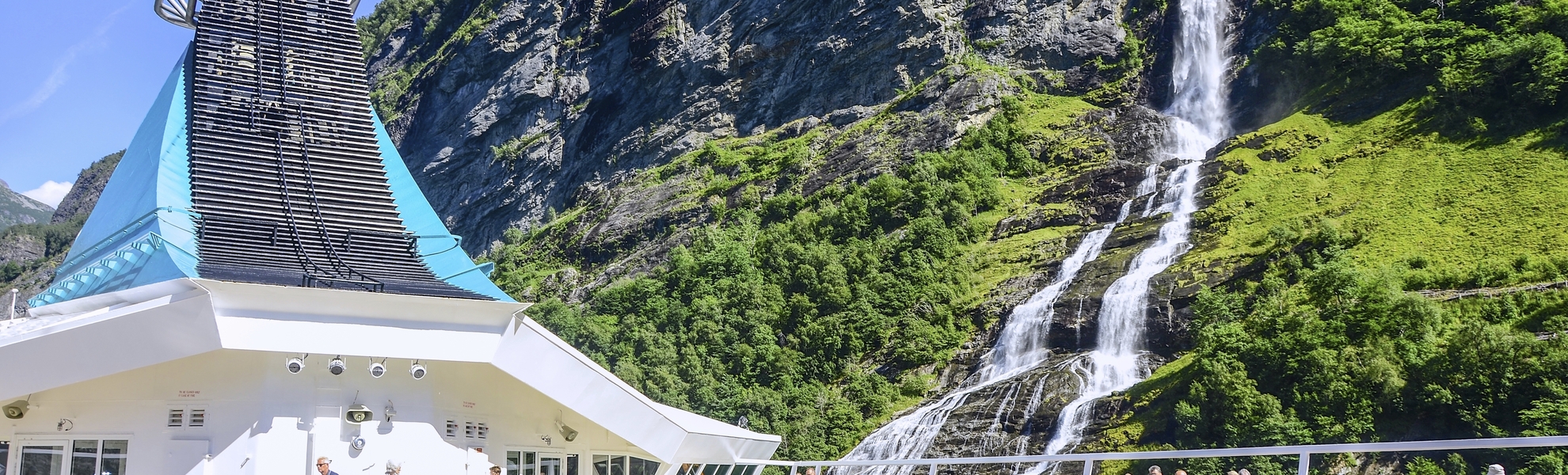 MS Artania im Geiranger Fjord
