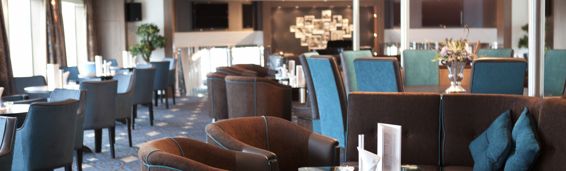 Panorama-Lounge auf MS Alina