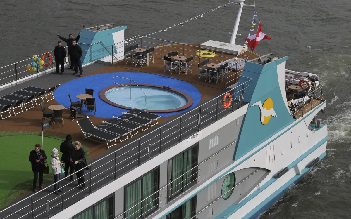 Sonnendeck der MS Amelia