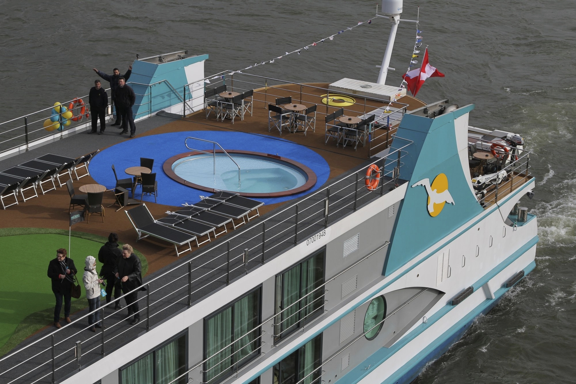 Sonnendeck der MS Amelia