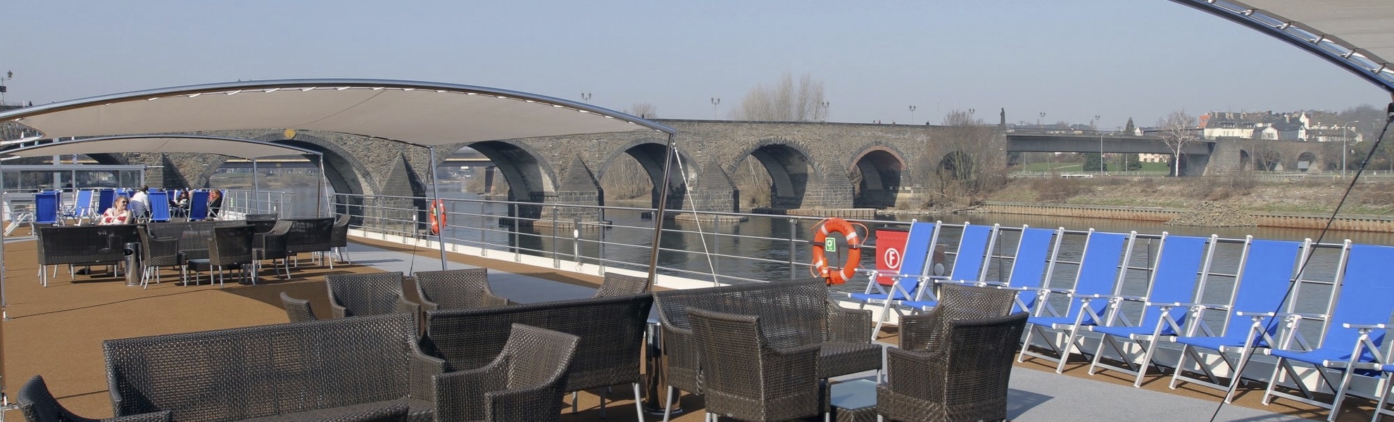 Sonnendeck der MS Ariana