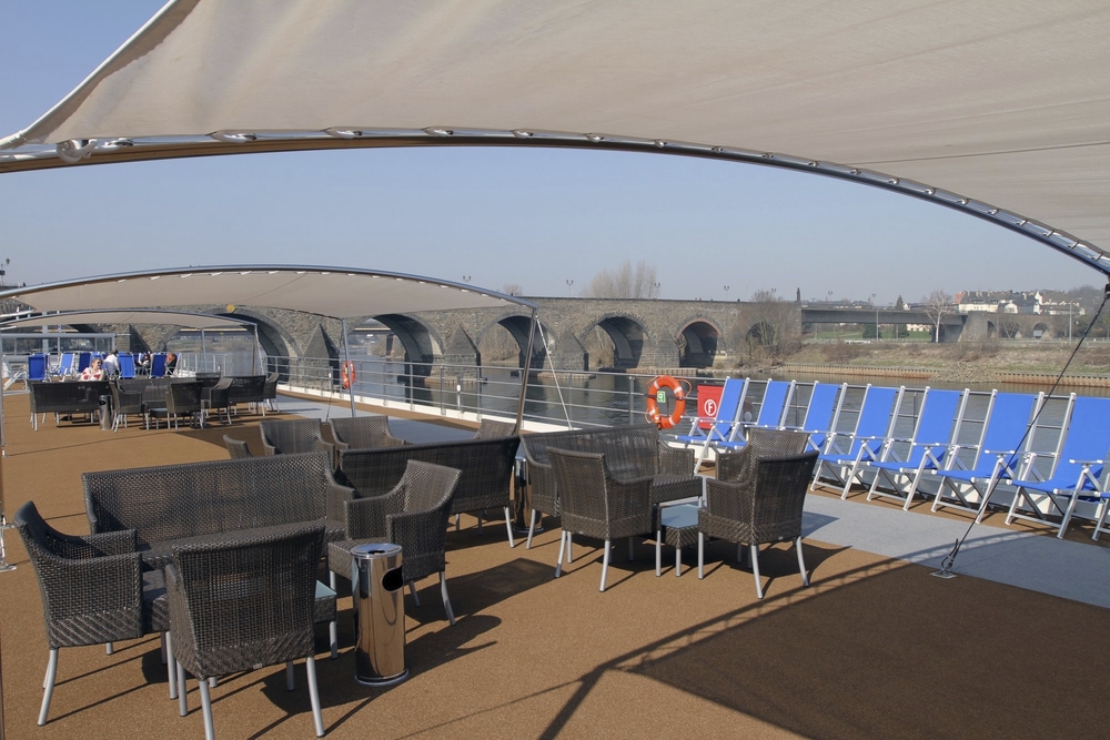Sonnendeck der MS Ariana