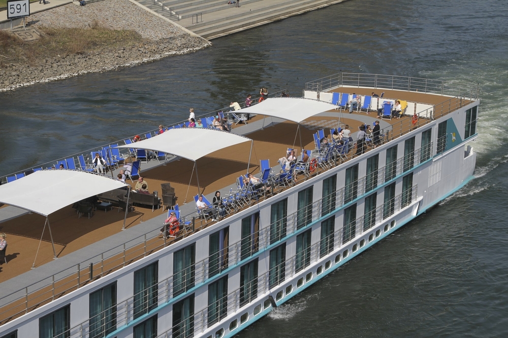 Flussschiff Ariana