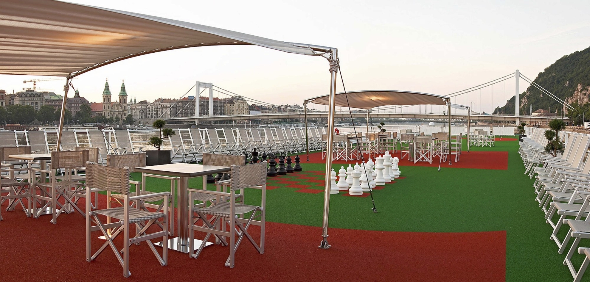 Sonnendeck auf dem Flussschiff Amadeus Diamond