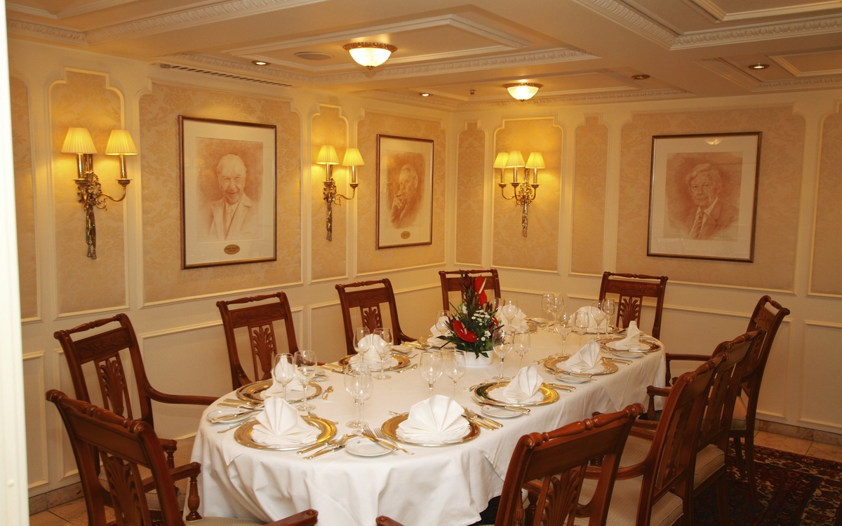 Kanzler Zimmer, MS Deutschland