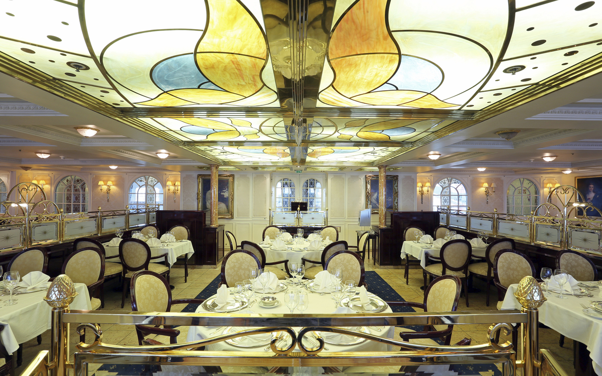 Restaurant Vier Jahreszeiten, MS Deiutschland