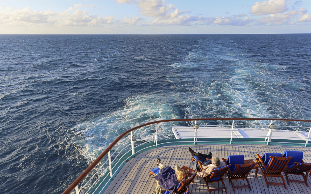 Erholung an Deck, MS Deutschland