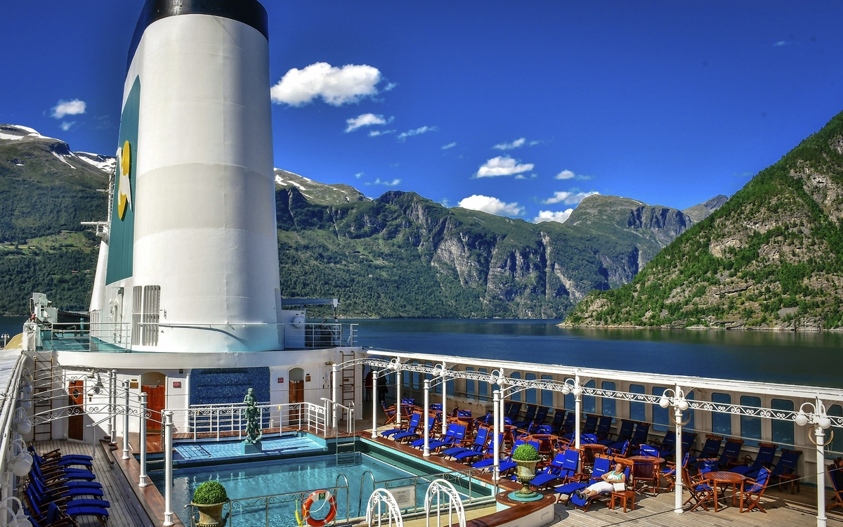 Sonnendeck, MS Deutschland