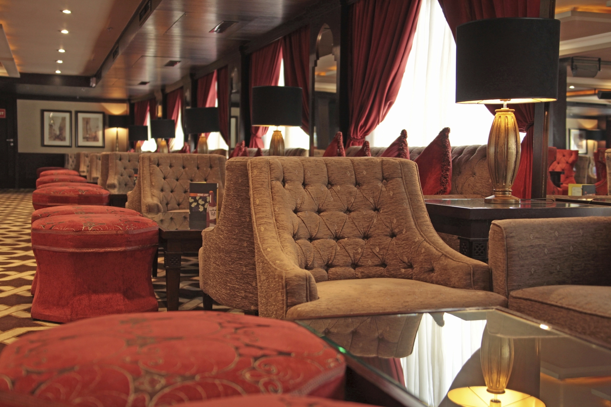 Lounge auf dem Nilschiff MS Steigenberger Minerva
