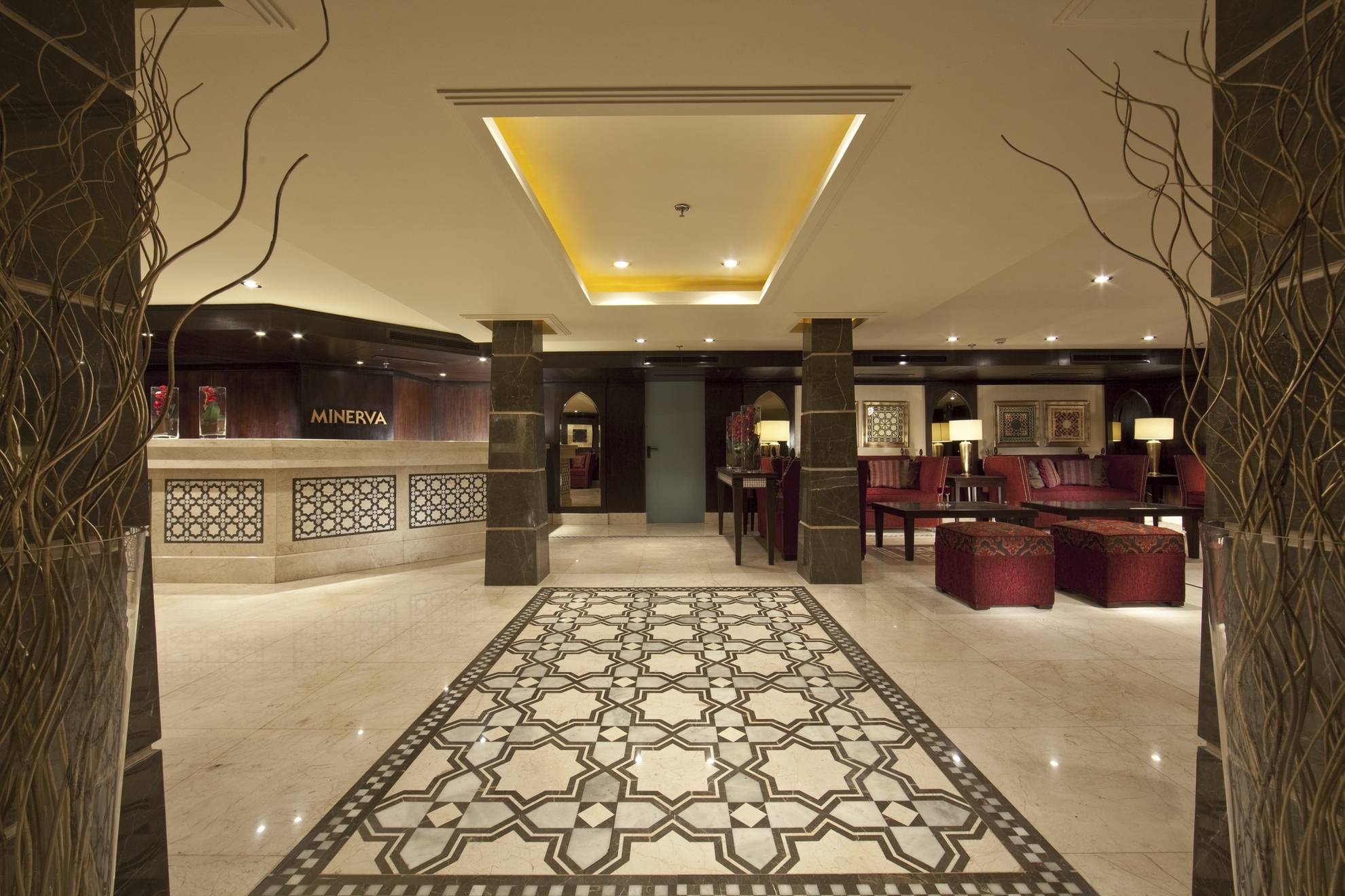 Lobby auf dem Nilschiff MS Steigenberger Minerva
