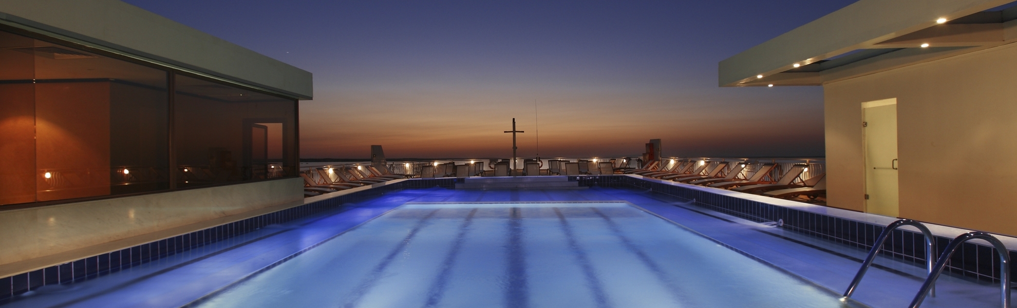 Pool auf MS Steigenberger Omar el Khayam
