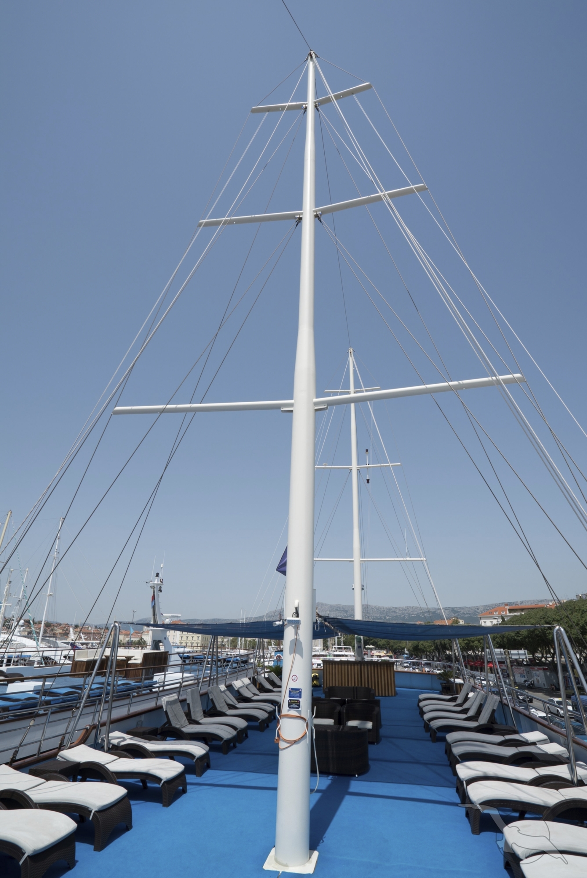 Sonnendeck, MY Paradis