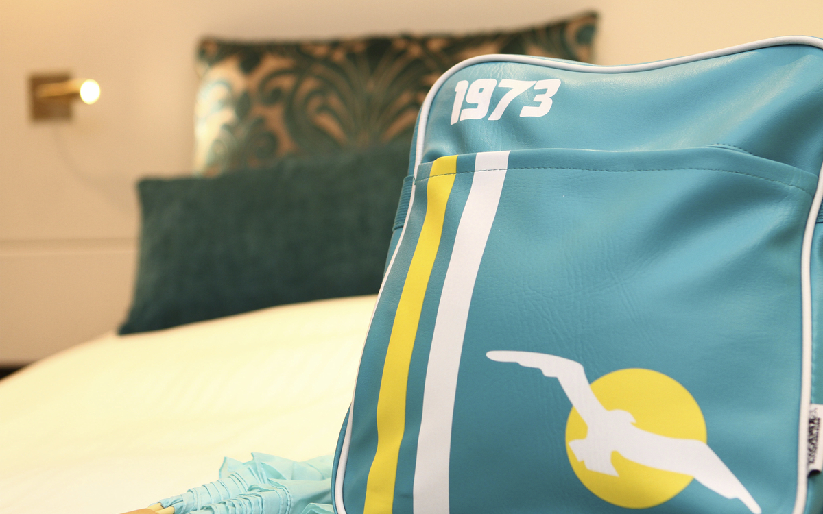 Tasche mit Phoenix Reisen Logo