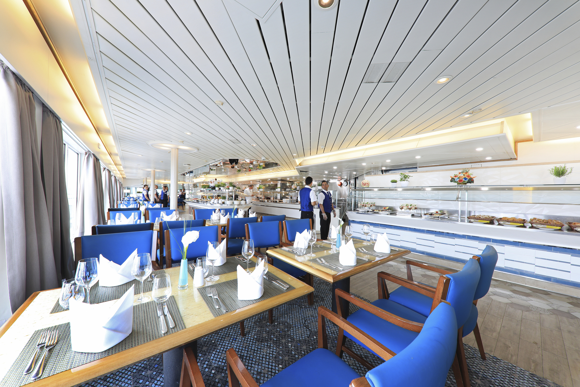 Lido Buffet Restaurant, MS Amera