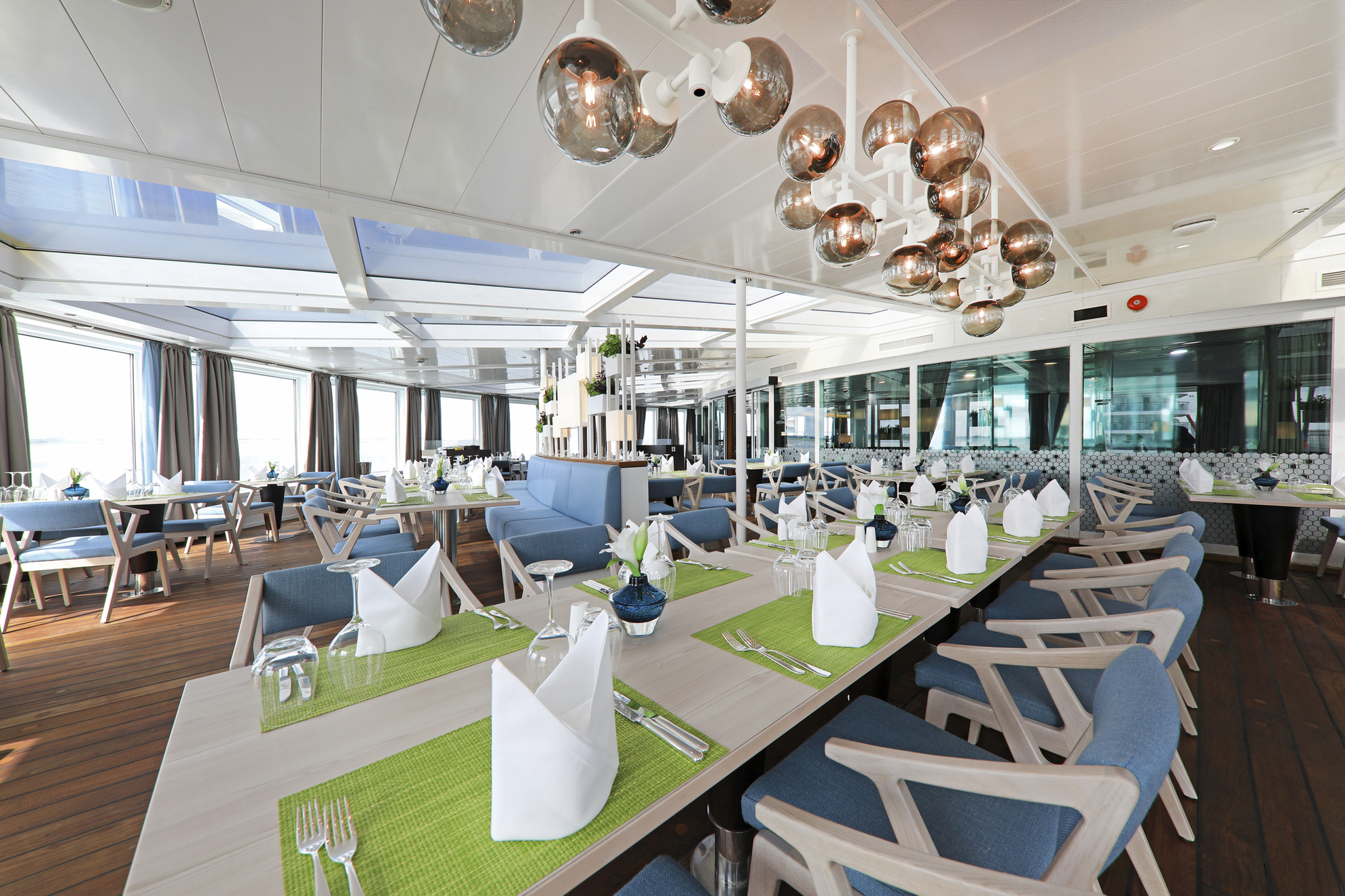 Lido Wintergarten Restaurant, MS Amera