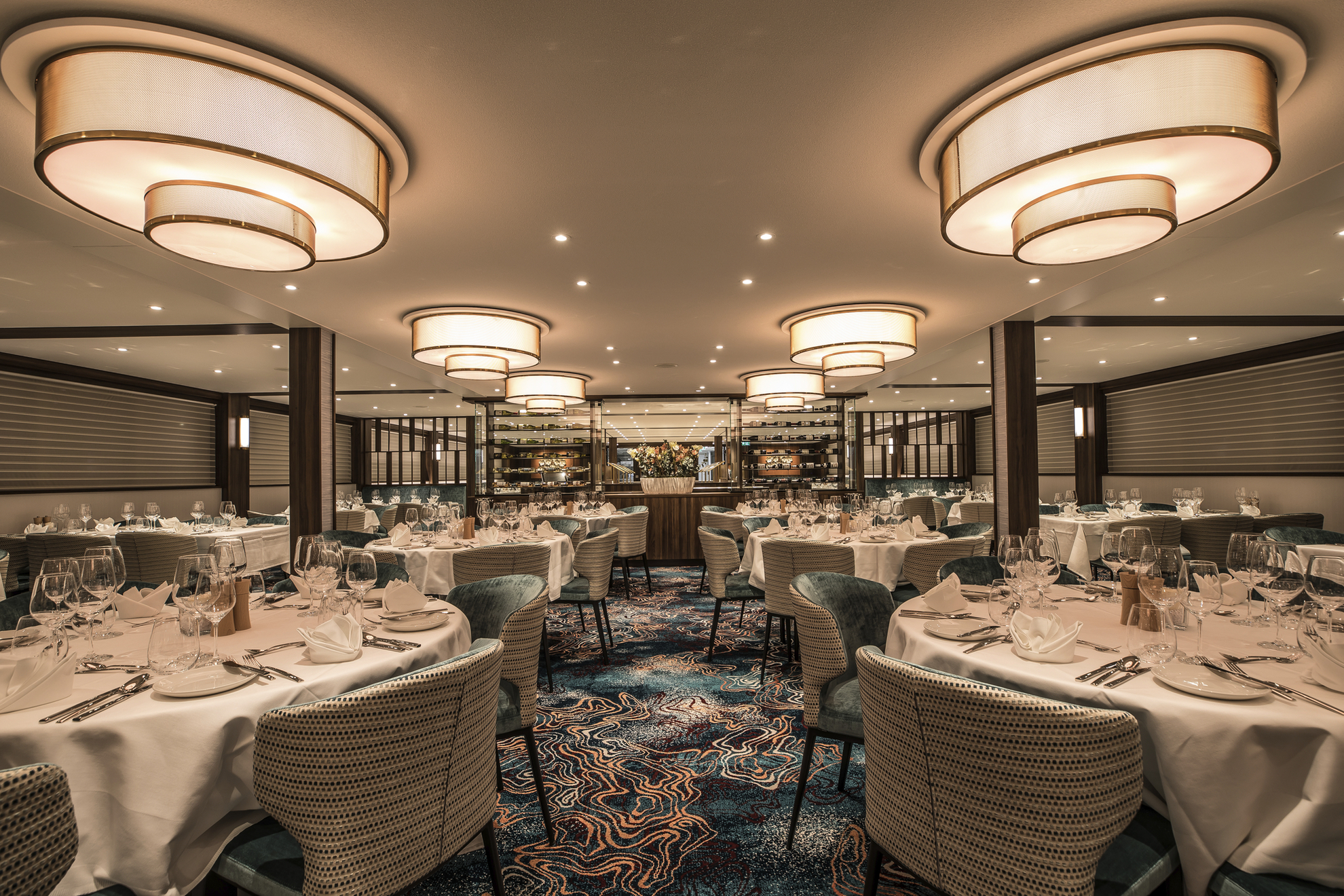 MS Annabelle, Restaurant