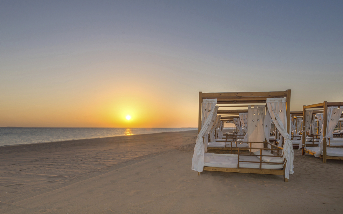 Strand am Hotel Baron Palace Sahl Hasheesh in Hurghada, Ägypten