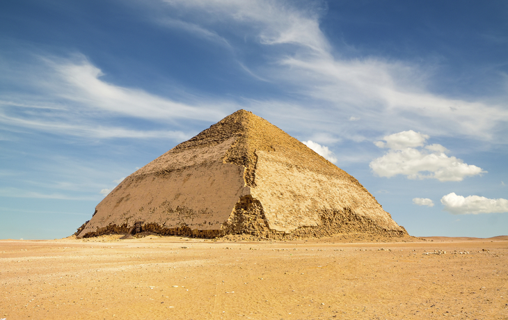 Knickpyramide in Dahschur in Ägypten