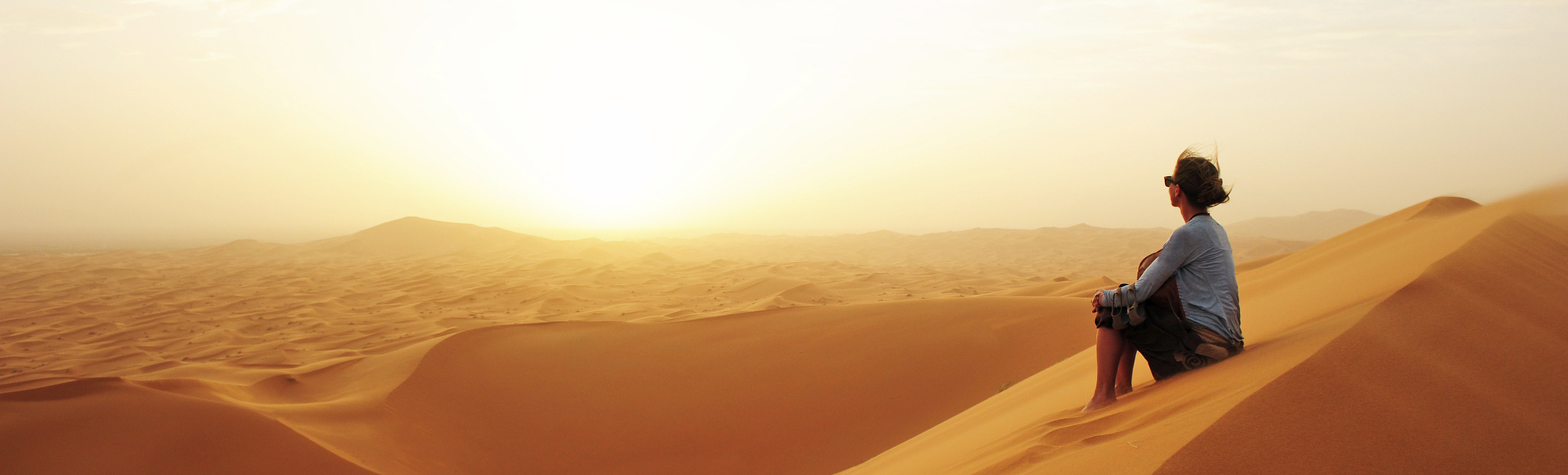 Frau in der Sahara, Tunesien