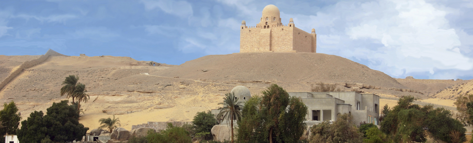 Blick vom Nil auf das Aga Khan Mausoleum in Ägypten