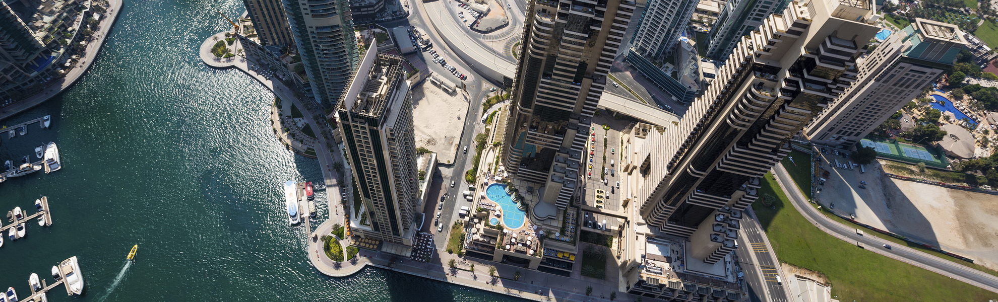 Luftansicht der Wolkenkratzer Dubais, V. A. Emirate