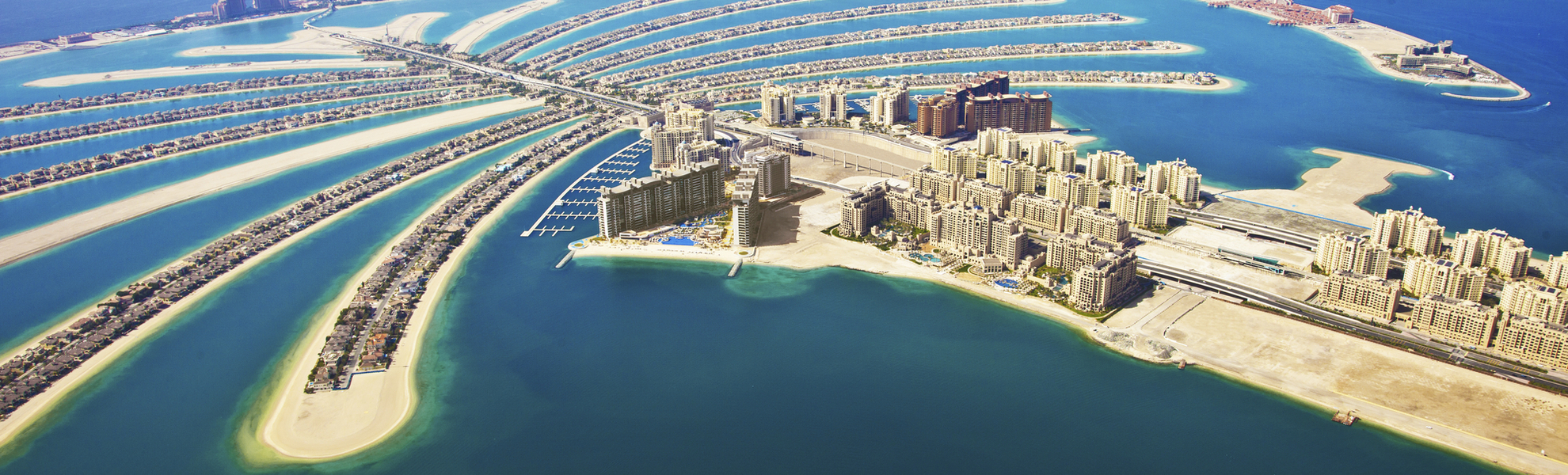 Künstlich geschaffene Jumeirah Palm Inselgruppe in Dubai, V. A. Emirate