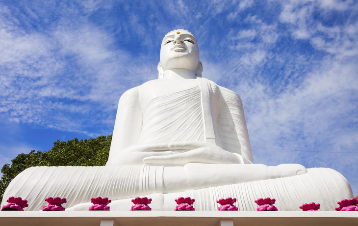 Buddha Statue in Bahirawa, Sri Lanka