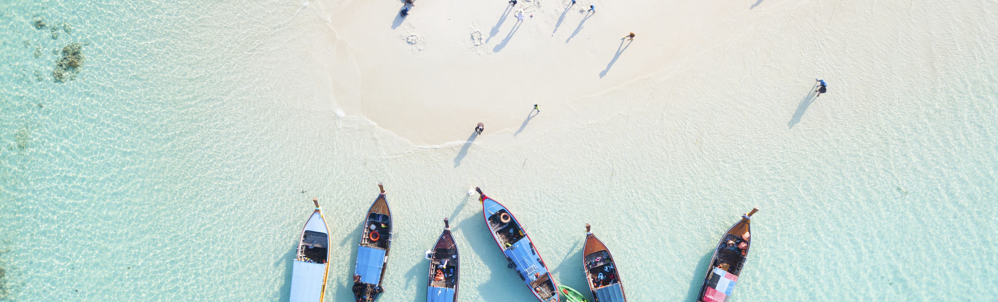 Luftansicht des Strandes von der Insel Ko Lippy m Adang-Rawi-Archipel, Thailand