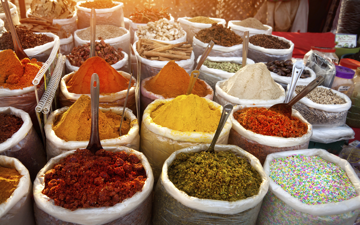 Bunte Gewürze
