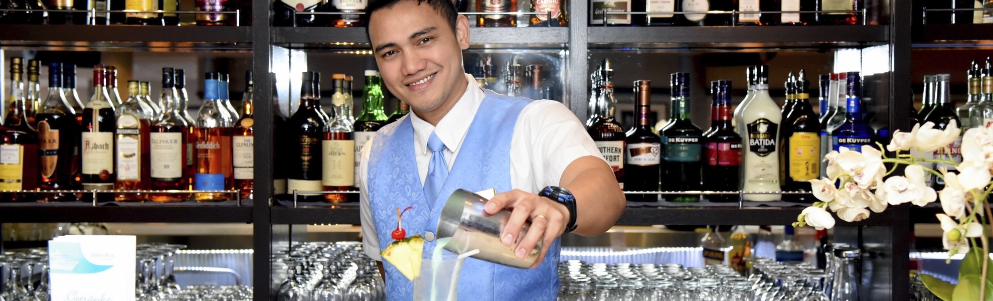 Harry's Bar auf der MS Amadea nach der Werft