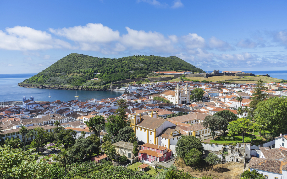 Blick auf die Stadt Angra do Heroismo, Portugal