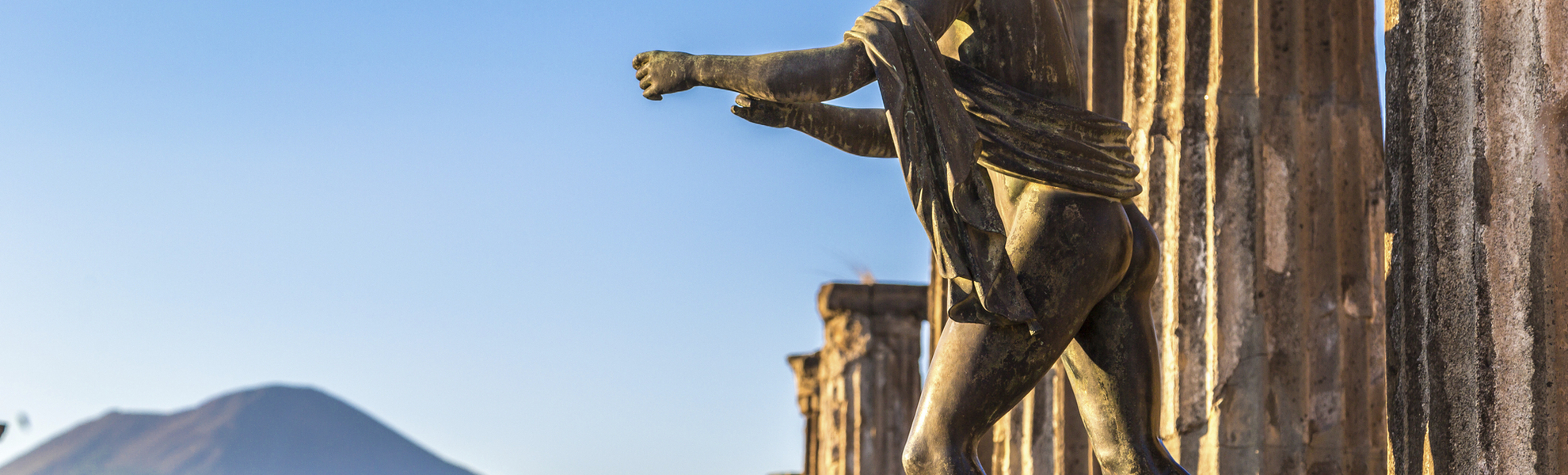 Statue im Apollo Tempel von Pompeji, Italien