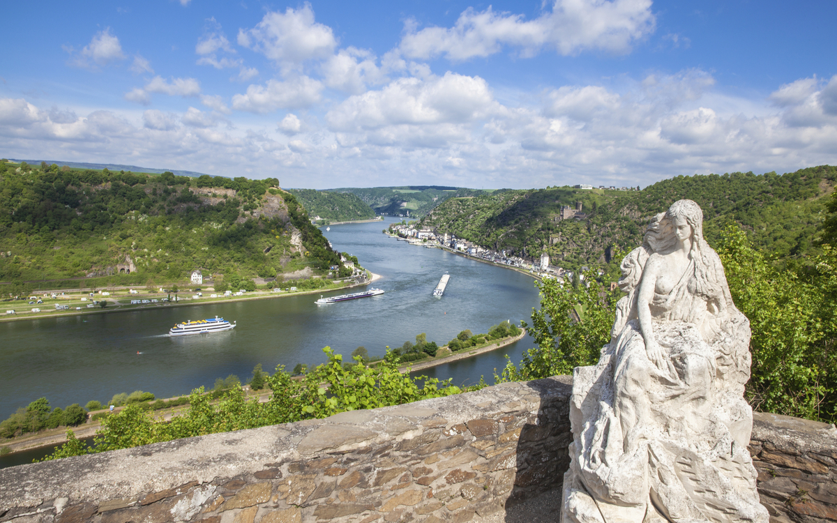 Loreley Statue in St. Goarshausen, Deutschland