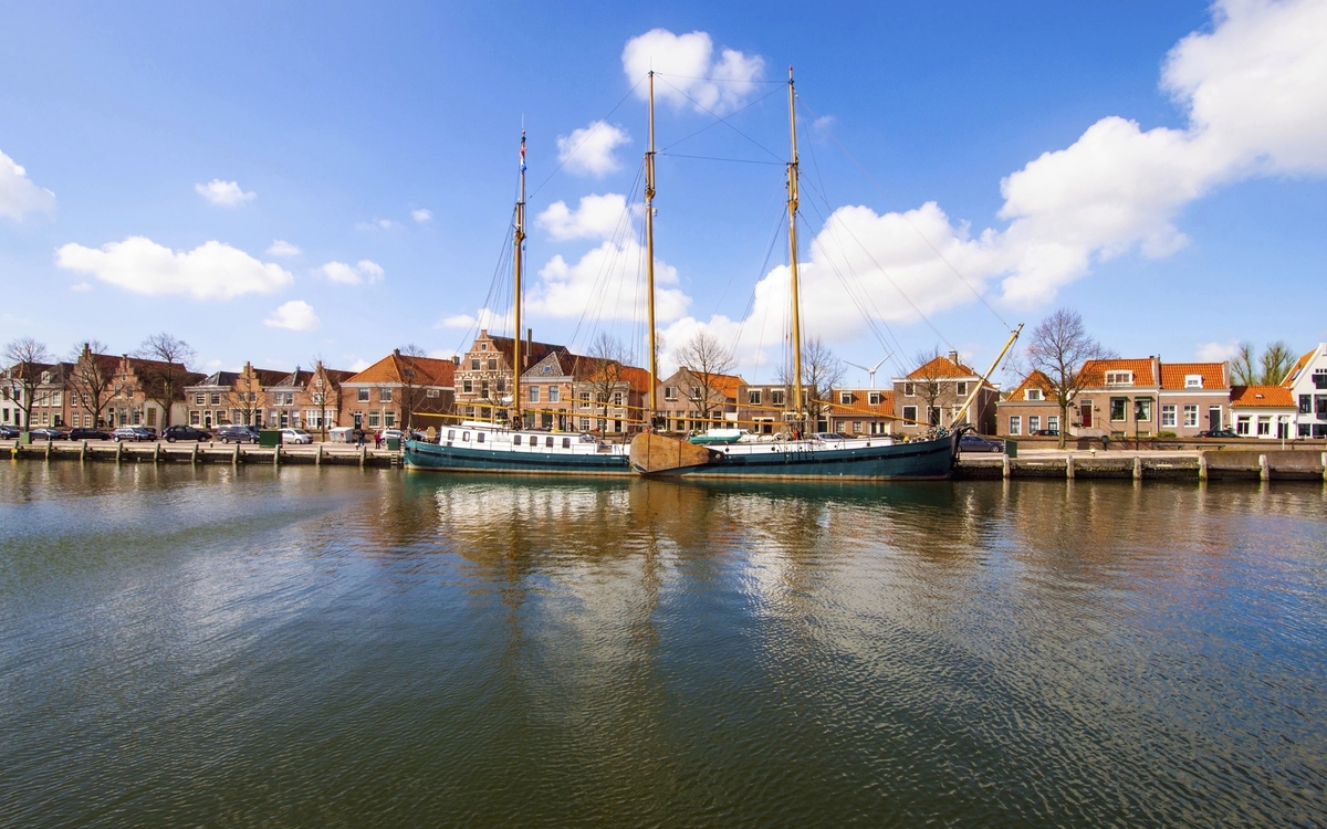 Der Hafen von Medemblick, Niederlande
