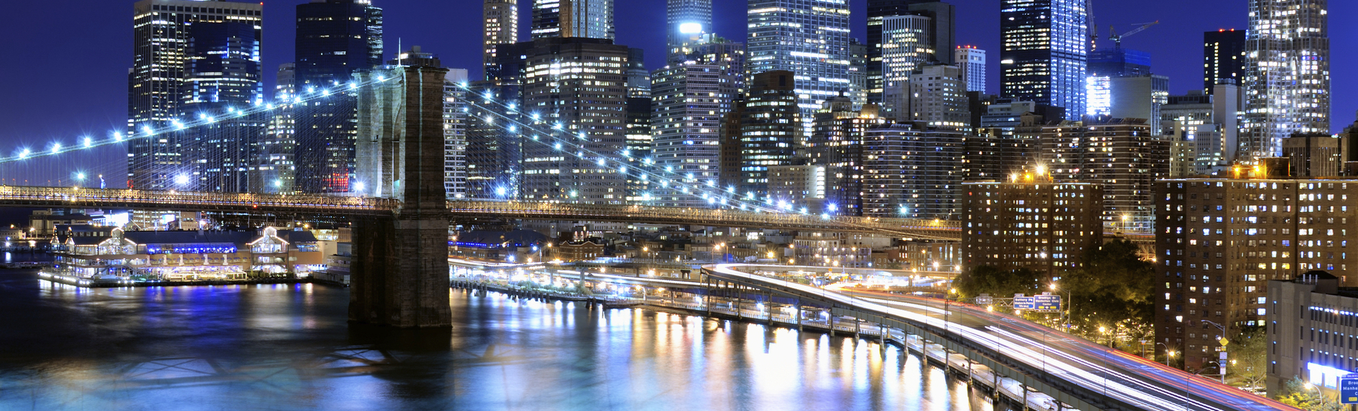 New York City bei Nacht, USA