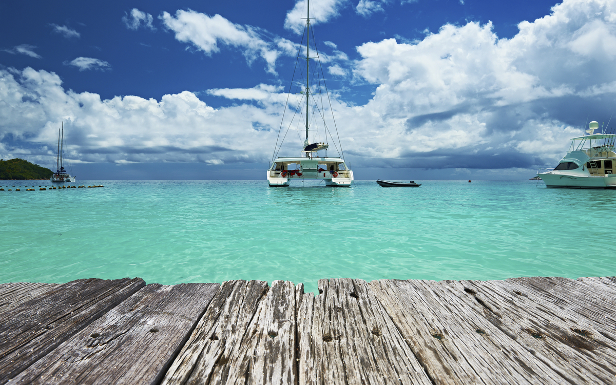 Katamaranfahrt zur Insel Aride