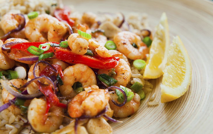 schmackhaft zubereitete Shrimps