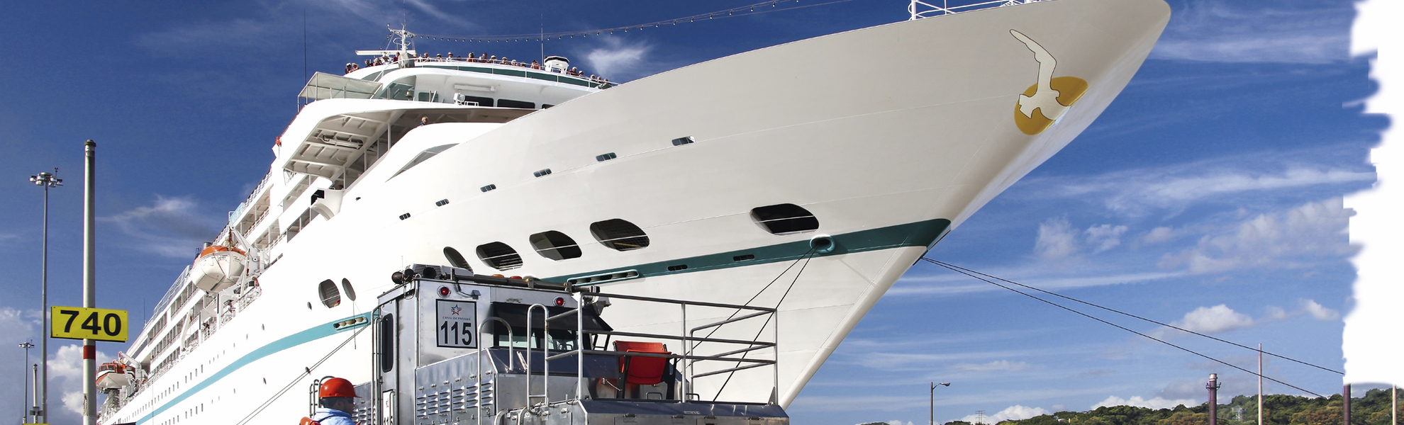 MS Amadea im Panamakanal, Panama